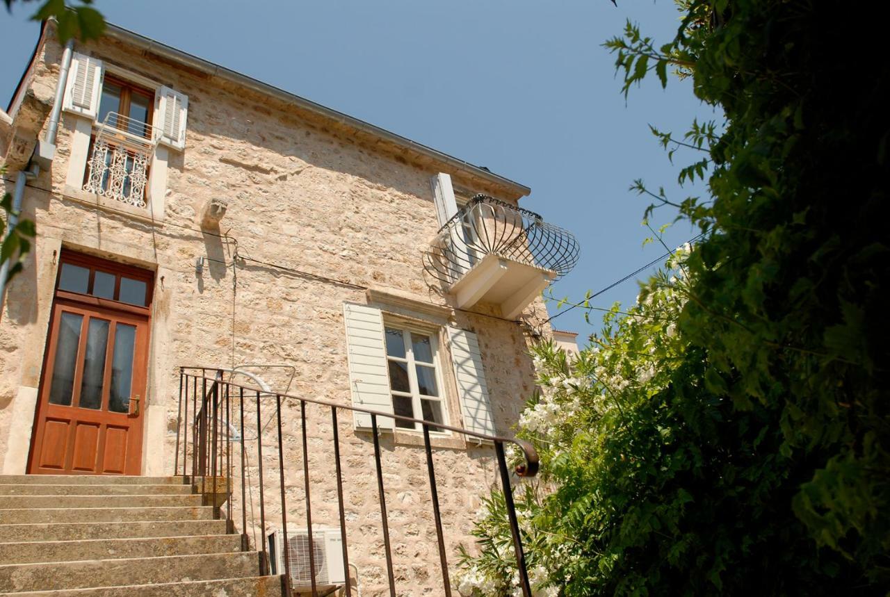 Historic Piazza House & Romantic Hidden Garden ฮวาร์ ภายนอก รูปภาพ